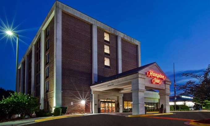 College Park Hotel | Hampton Inn College Park