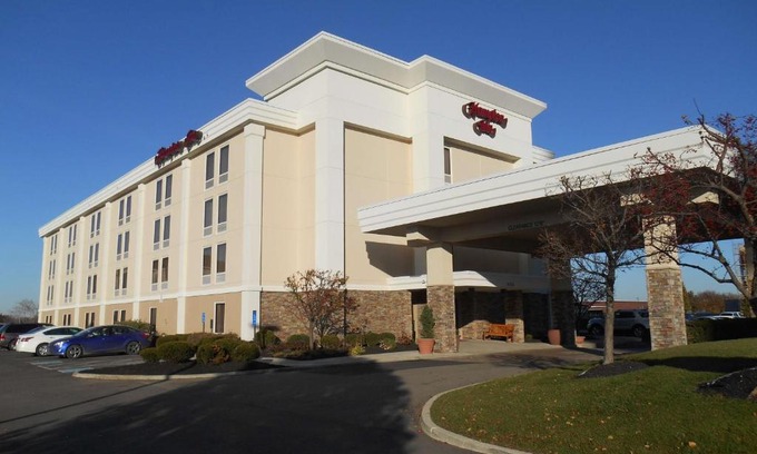 Columbus Hotel | Hampton Inn Columbus-International Airport