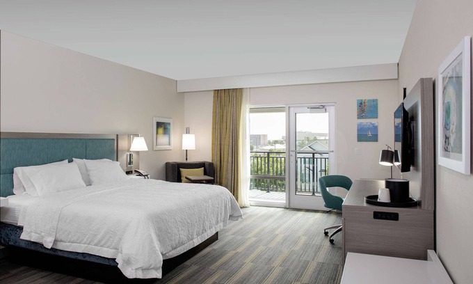 Dunedin Hotel | Hampton Inn Dunedin