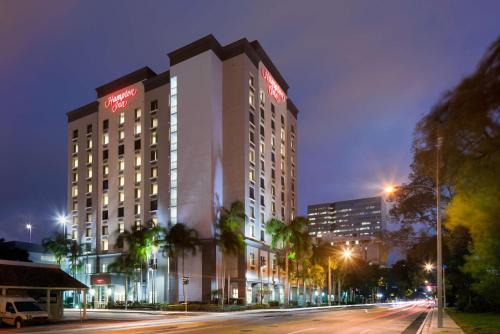 Downtown Fort Lauderdale Hotel | Hampton Inn Fort Lauderdale Downtown Las Olas Area