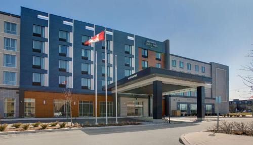 Township of Woolwich Hotel | Hampton Inn & Suites By Hilton Waterloo St. Jacobs