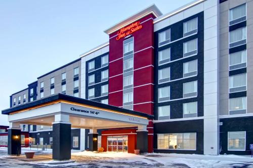 Grande Prairie Hotel | Hampton Inn & Suites by Hilton Grande Prairie