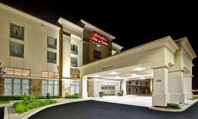 Guelph Hotel | Hampton Inn & Suites Guelph