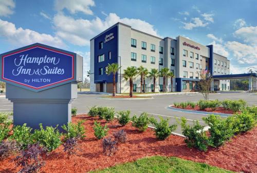 Doctors Inlet Hotel | Hampton Inn & Suites Middleburg, Fl