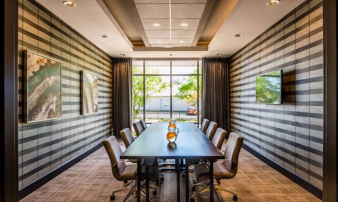Tallahassee Hotel | Hampton Inn & Suites Tallahassee Capitol - University