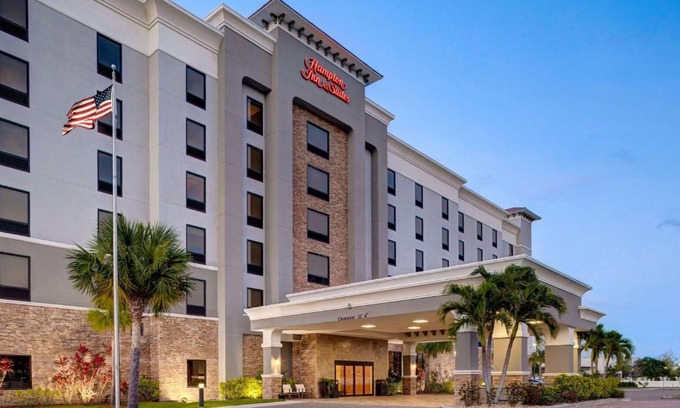 Oldsmar Hotel | Hampton Inn & Suites Tampa Northwest/Oldsmar