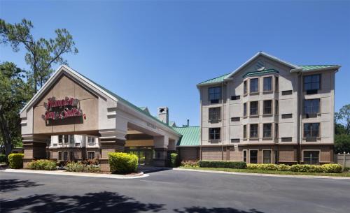 Bearss Plaza Hotel | Hampton Inn & Suites Tampa-North