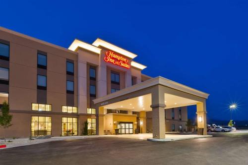 Wells Hotel | Hampton Inn & Suites Wells, Nv