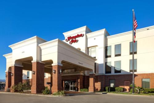Victoria Hotel | Hampton Inn Victoria
