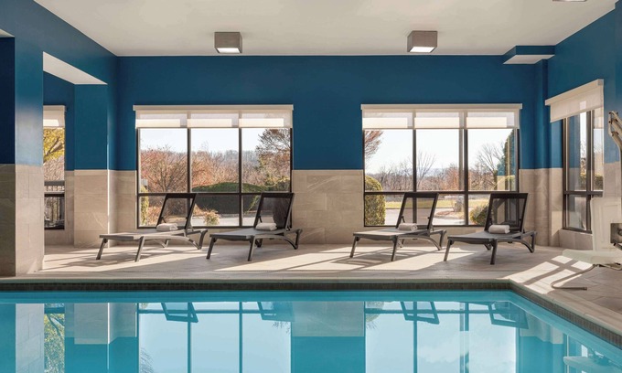 Fishersville Hotel | Hampton Inn Waynesboro/Stuarts Draft