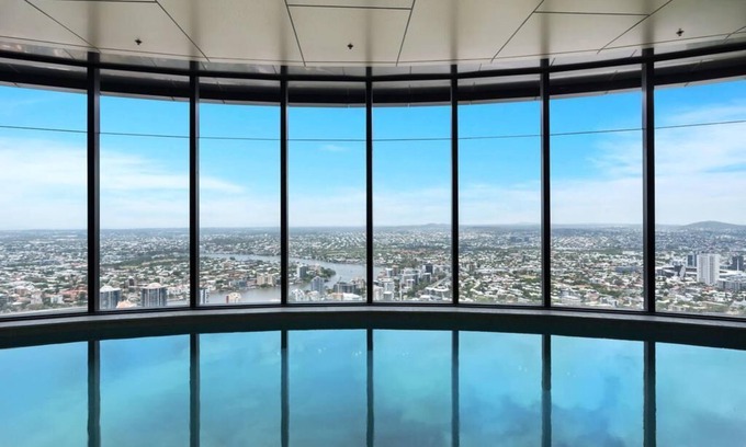Brisbane Central Business District Apartment | Hamptons Retreat on Level 77 Skytower