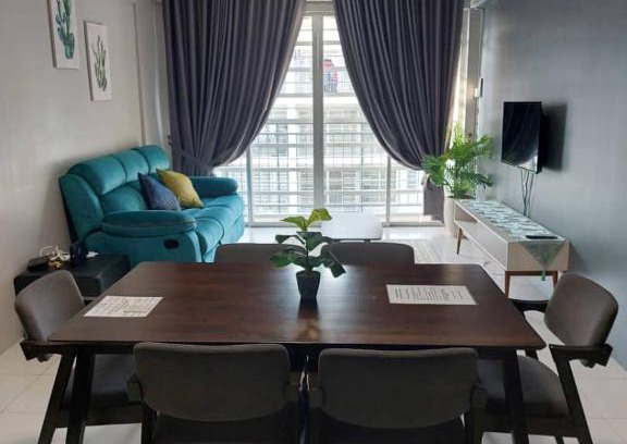 Semenyih Apartment | Hanis Homestay De Bangi