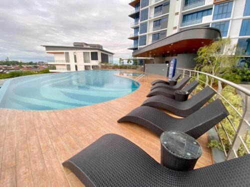 Sibu Apartment | Hanns&FreeWiFi&Washer&Parking &Pool&Sauna&Sunshine Comfort Homstay2