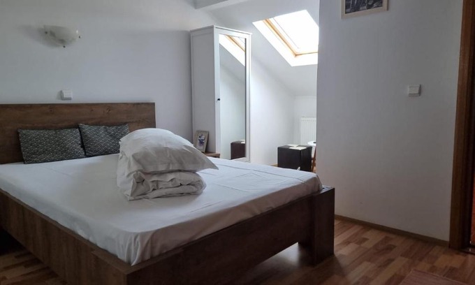 Curtea De Arges House | Hanul Ancutei