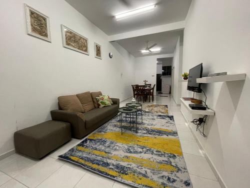 Durian Tunggal House | Hanz Homestay Melaka - For Malay Only