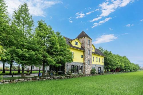 Wujie House | Happiness Pass On