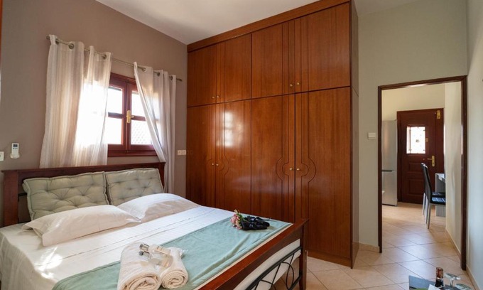 Kalymnos Town Apartment | Happinest Private Apartment