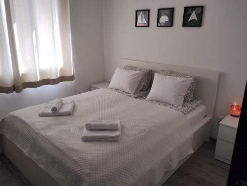 Mladost Apartment | Happy Apartment & Free Breakfast - Mladost