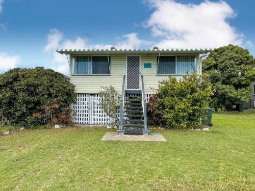 Traviston House | Happy Days - Burrum Heads- Close to Boatramp- 2BR