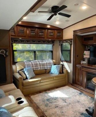 River Ranch Other | Happy Glampers two bathroom w/golf cart