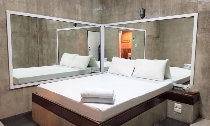 Rayong Hotel | Happy Inn