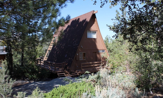 Pine Mountain Club Cabin | Happy Quail A Frame cabin