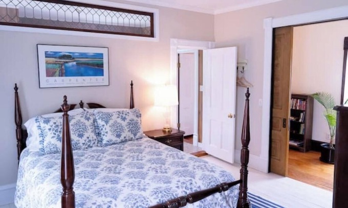Pepin Apartment | Harbor Hill Inn - Plymouth Suite