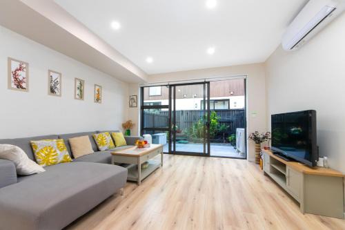 Hobsonville Apartment | Harborlight-Modern 2 Bedroom Townhouse in Hobsonville