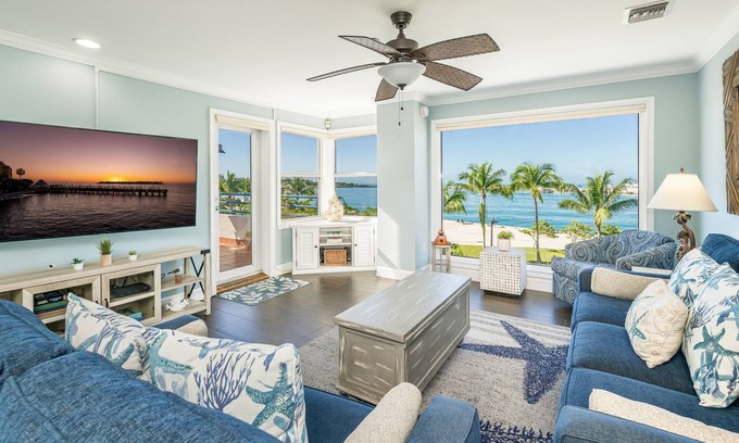 Truman Annex Condo | *HARBORSIDE HARMONY @ TRUMAN ANNEX* Waterfront Condo + LAST KEY SERVICES…