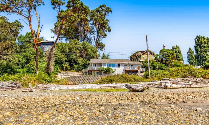 Vashon Island House | Harborside Retreat