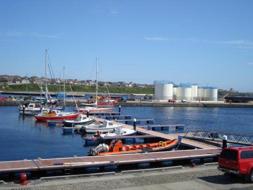 Wick Apartment | Harbour View Apartment Wick
