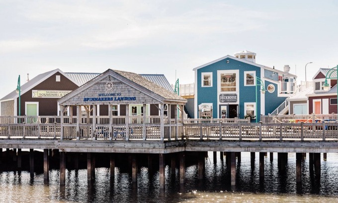 Summerside Apartment | Harbourview Loft B Two Bedroom Loft Apartment Located in Downtown Summerside