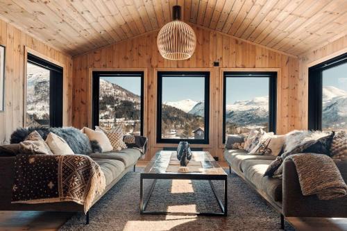 Hornindal House | Harevadet 77