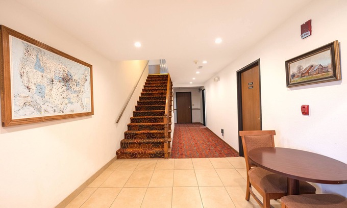 Harlan Hotel | Harlan Inn and Suites by OYO Harlan