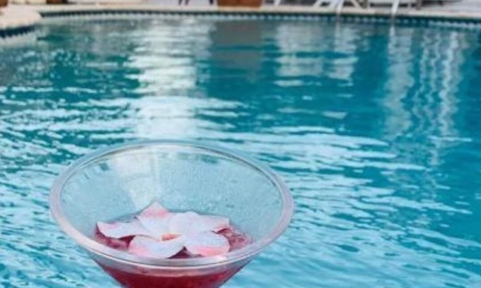 Ponton Bed & Breakfast | Harmony B&B
