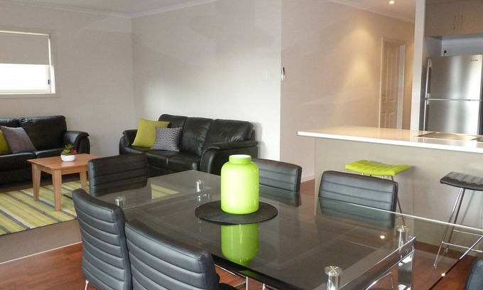 Mount Gambier Apartment | Hart Apartment- Close CBD