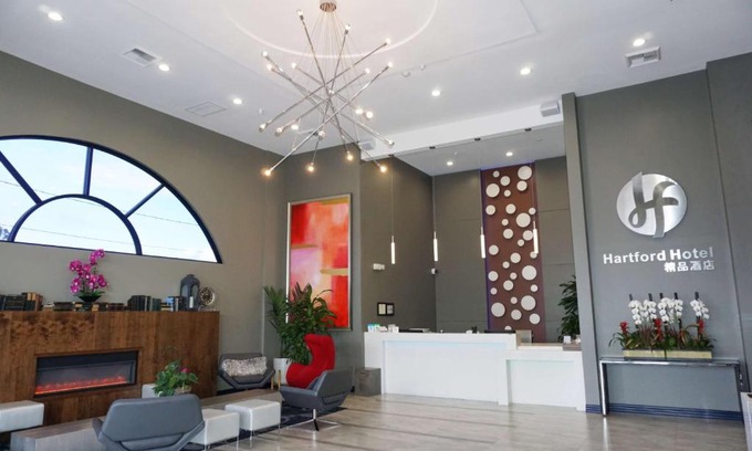 Rosemead Hotel | Hartford Hotel Best Western Signature Collection
