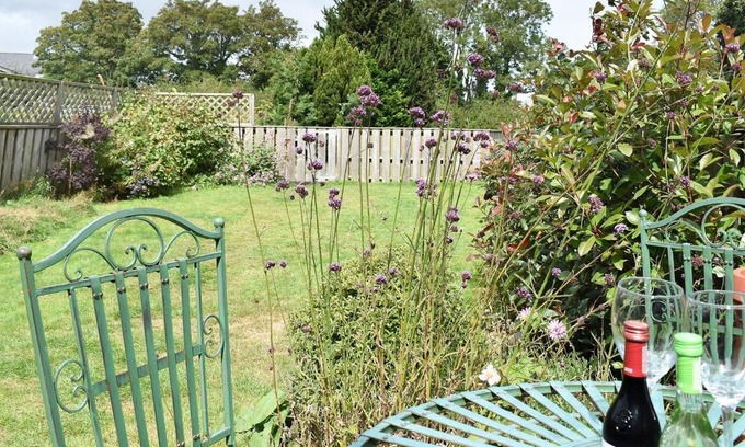 Totnes House | Harvest Cottage