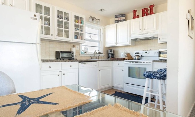 Harvey Cedars House | Harvey Cedars Duplex on Bayside Lagoon - 2nd Floor