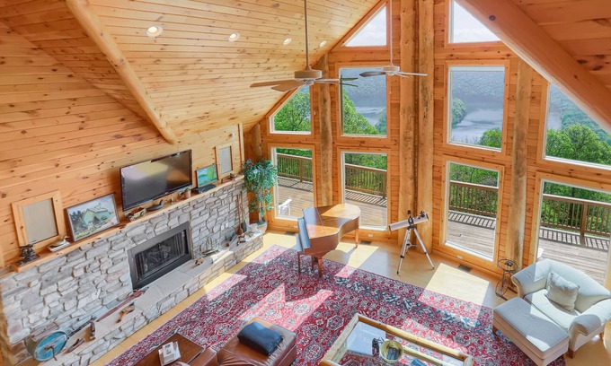 James Creek Cabin | Harvey's Landing- Mountain top lodge with spectacular views, Shy Beaver Boat Launch