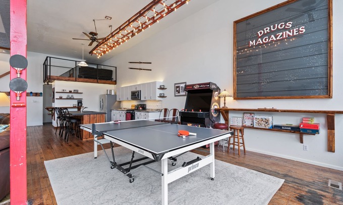 Mullan House | Harwood Mullan - BEST for FAMILYS - LOOKOUT