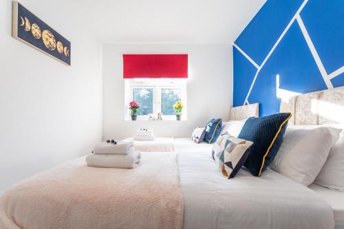 Hatfield Apartment | Hatfield Haven - Modern 2-Bed Retreat near Uni, Business Park & City Center, FREE Parking, Big savings on Longer Stays