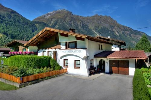 Huben Apartment | Haus Alexander
