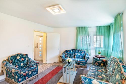 Baden-Baden House | Haus am Bach