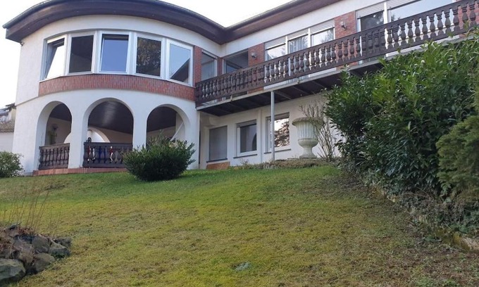 Westerburg Apartment | Haus am Hang, Garden Dream