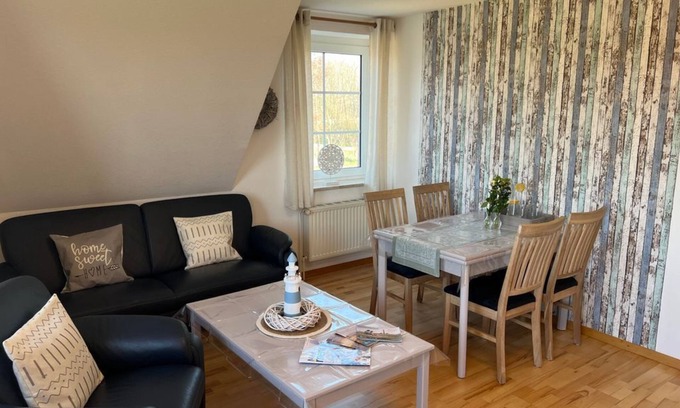 Vollerwiek Other | Haus Eiderstedt - Apartment 2 Silbermöwe OG - Ferienhof Rickerts