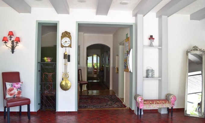Bad Orb Bed & Breakfast | Haus Helvetia