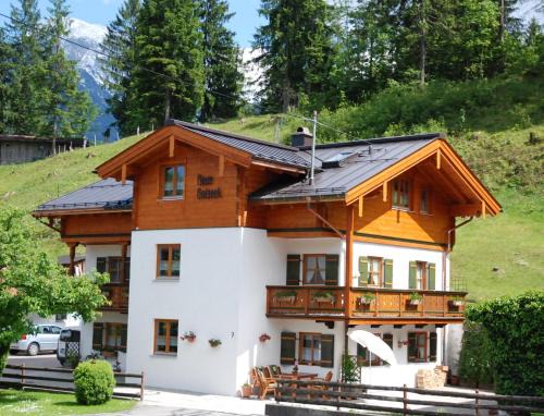 Oberschonau Apartment | Haus Holzeck
