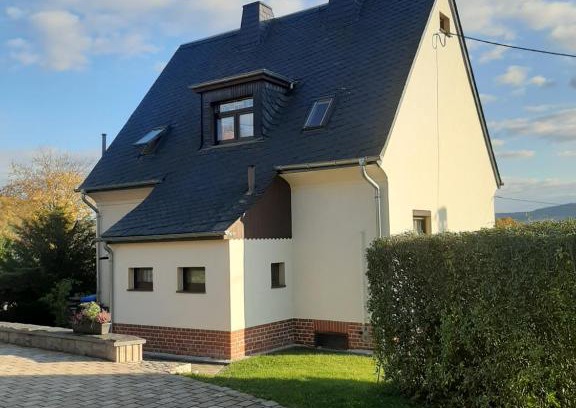 Wilkau-Haßlau House | Haus mit Ausblick 3 Schlafzimmer