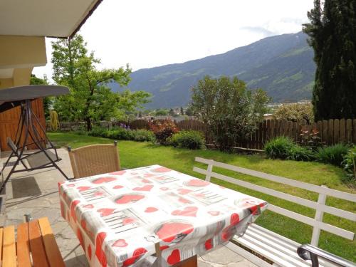 Naturno Apartment | Haus Talblick "Envy" Ferienwohnung